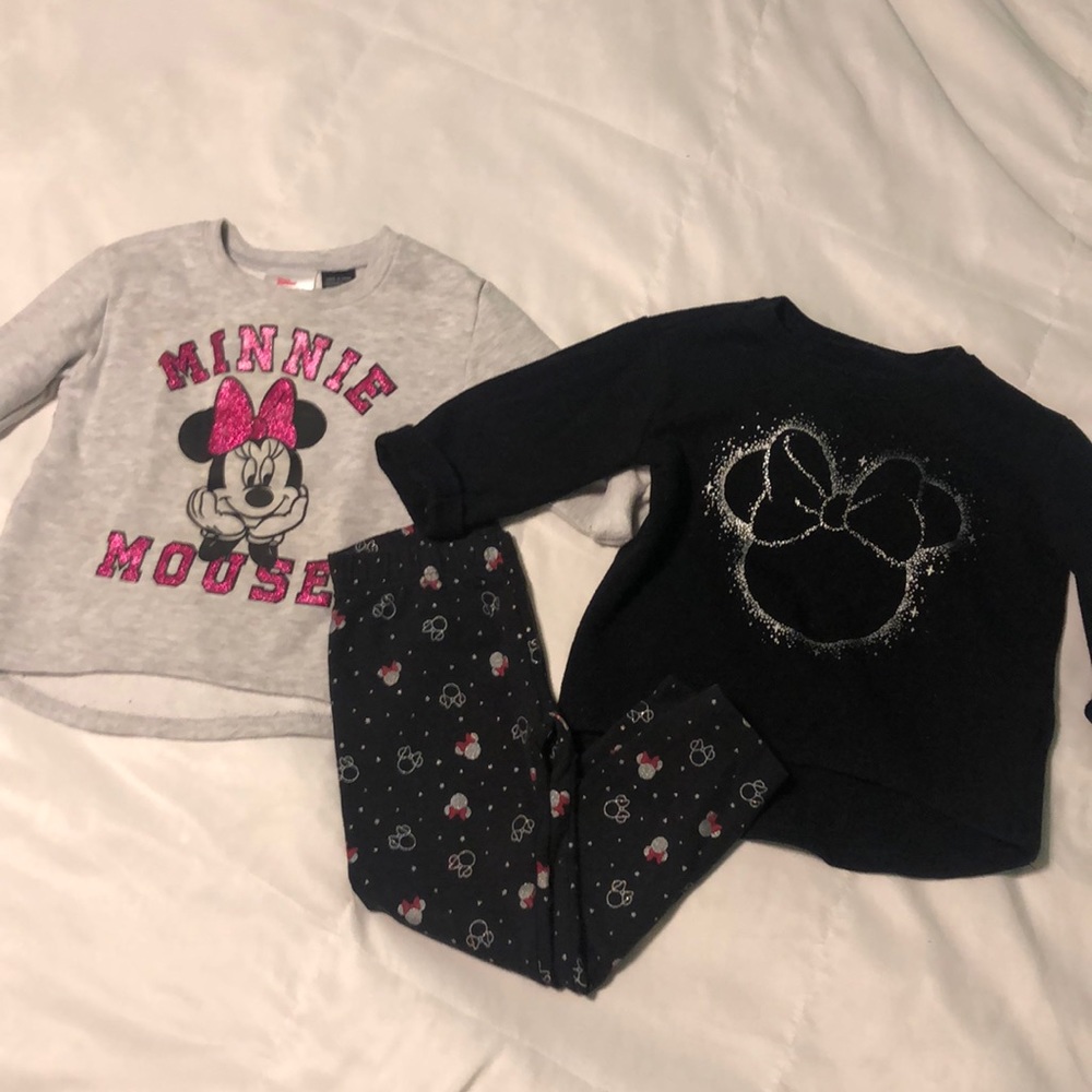 Toddler girl Minnie Mouse sweaters and leggings